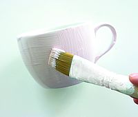 Tasse säubern und mit OutdoorDecor bemalen